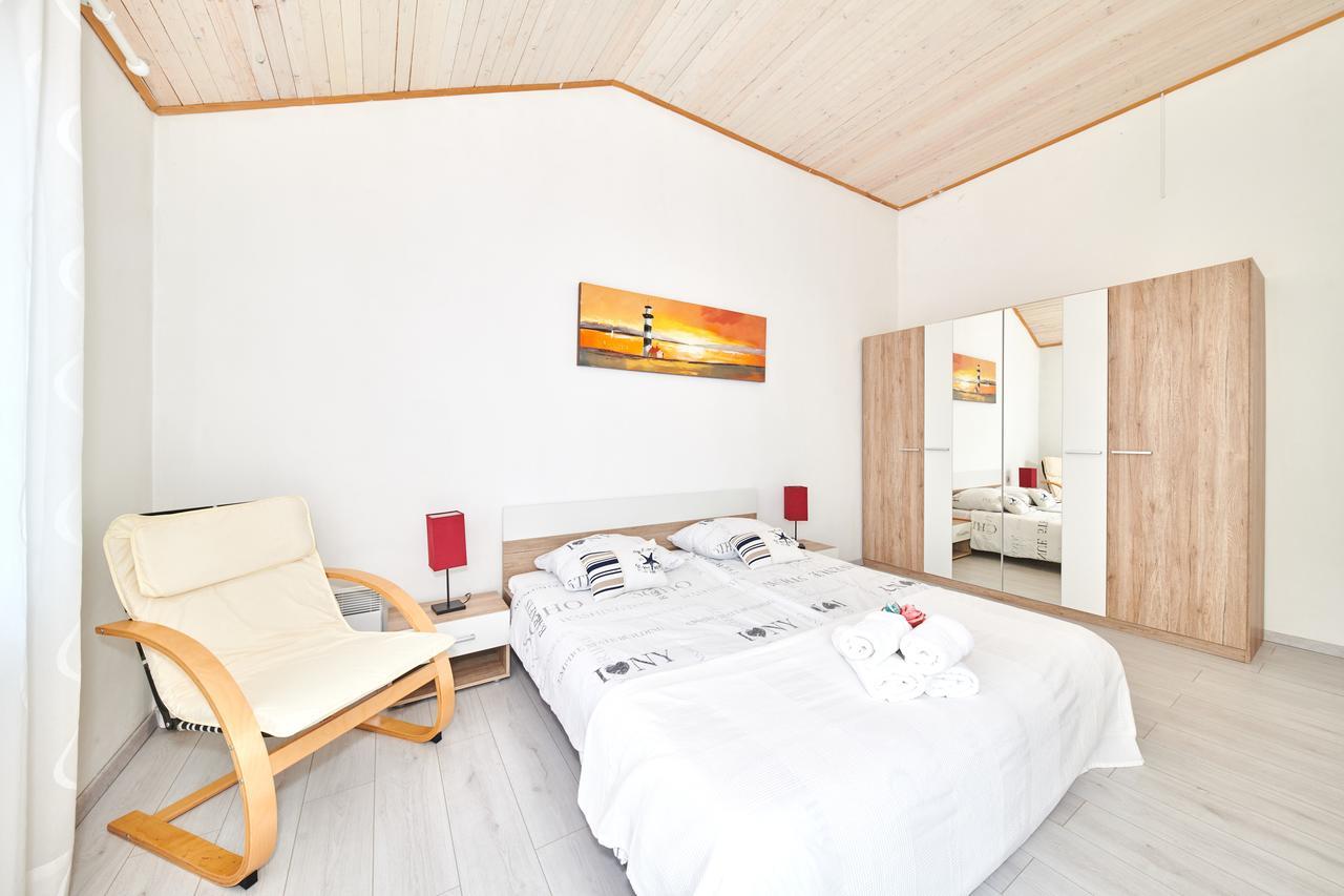 Apartments Gvarda Umag Extérieur photo