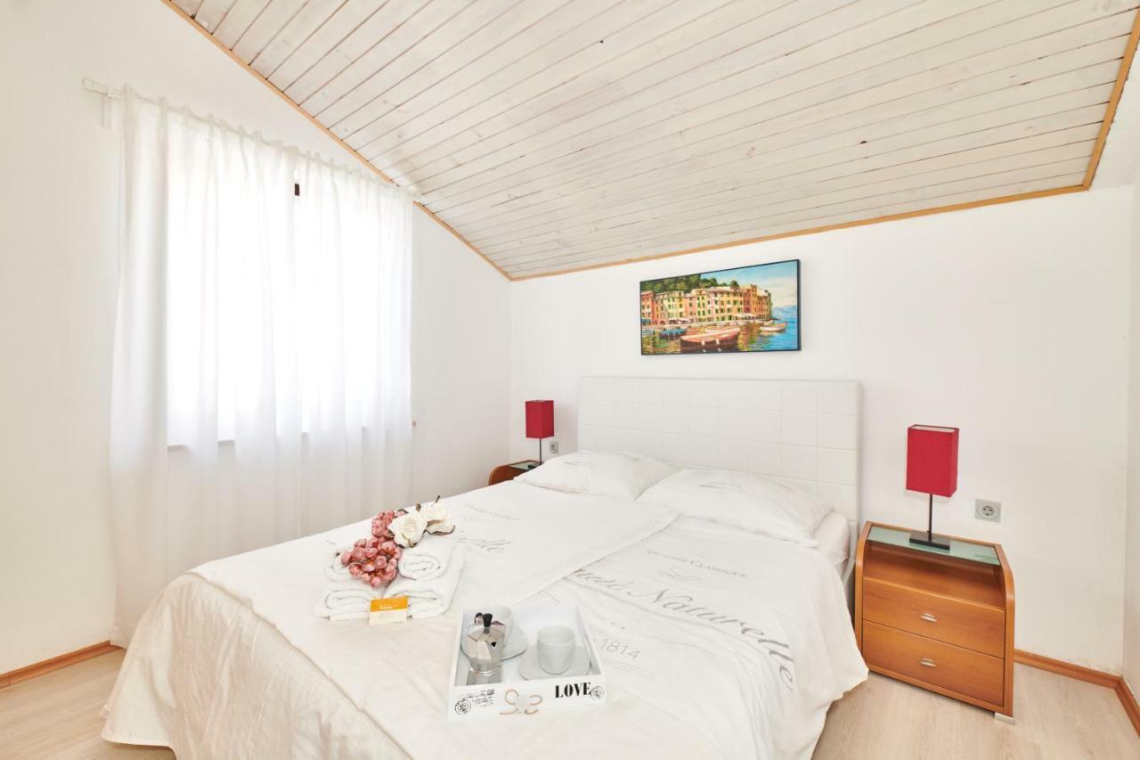 Apartments Gvarda Umag Extérieur photo